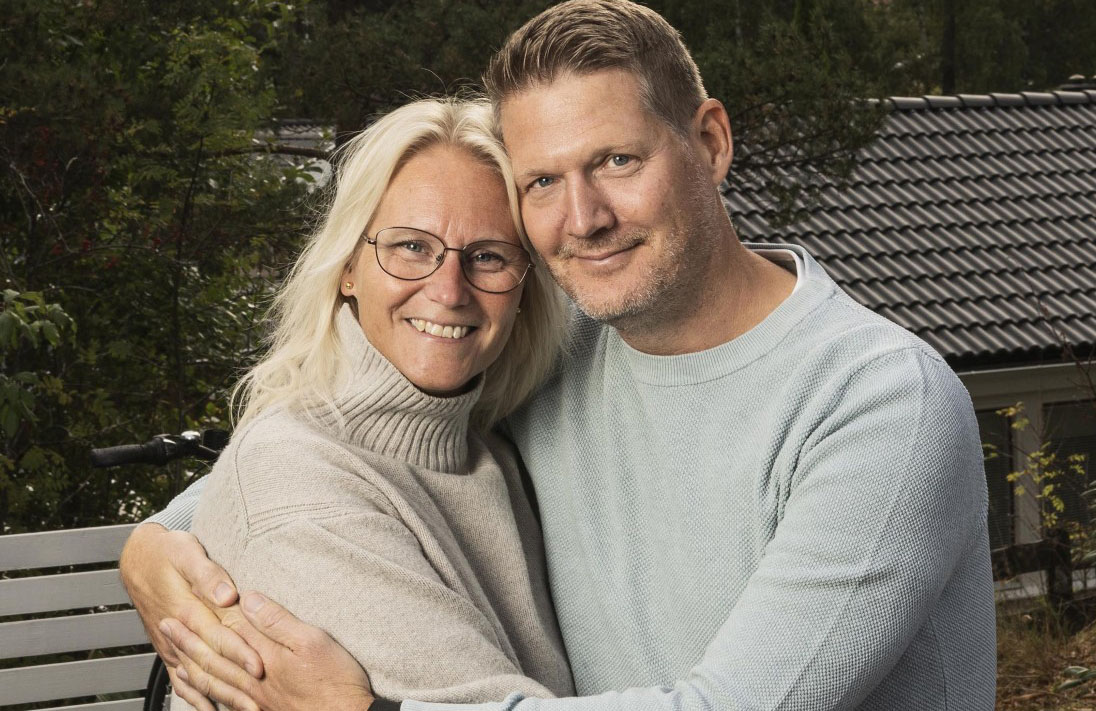 Årets hjärt-lungräddare 2024 Annika Wennman med maken Pär.